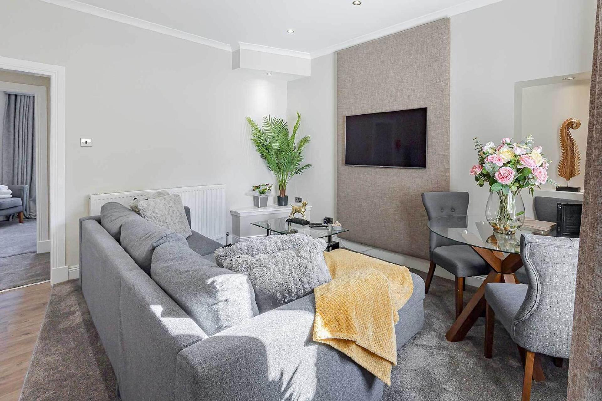 Carmel Apartments Φάλκιρκ Δωμάτιο φωτογραφία
