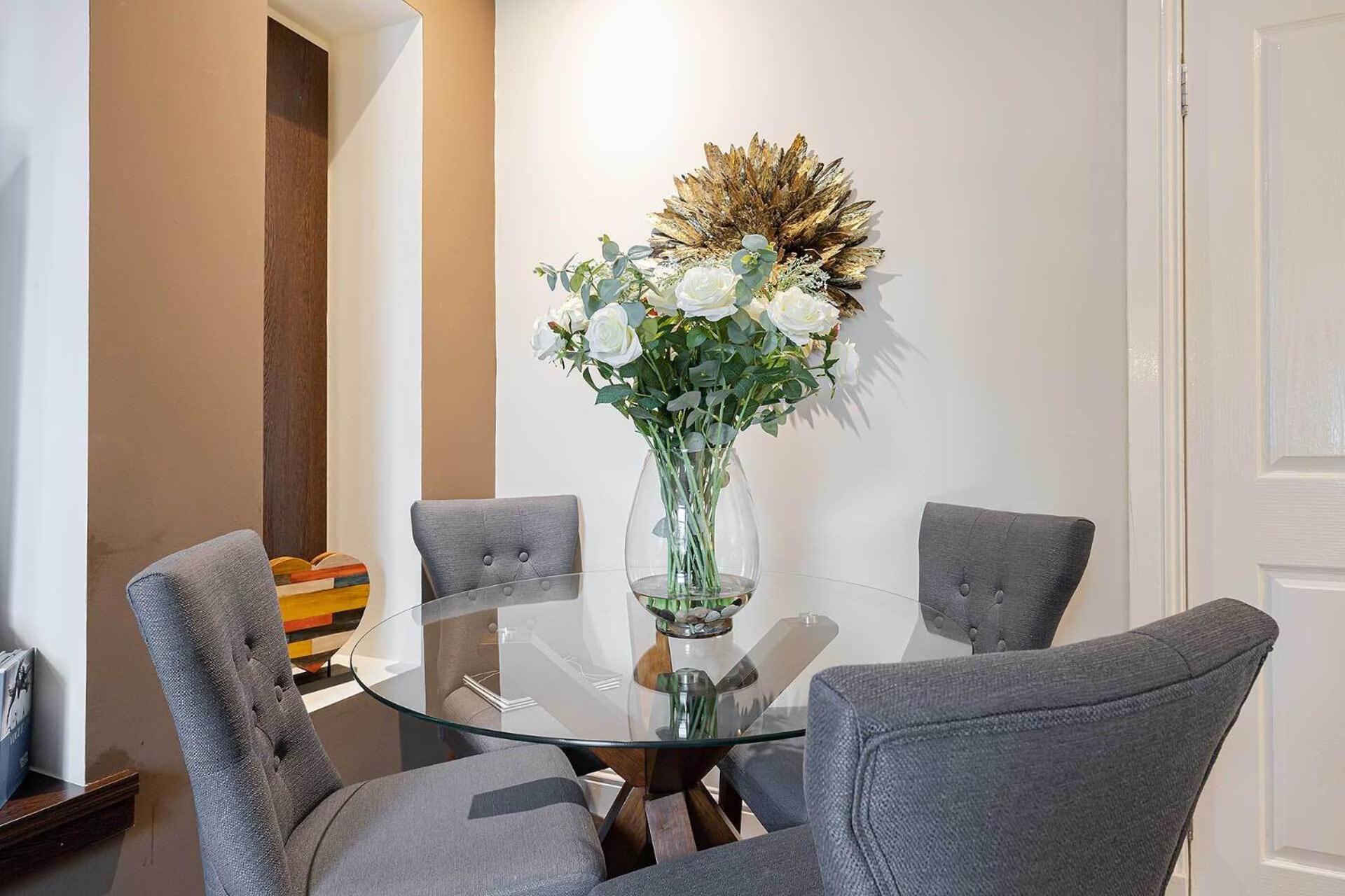 Carmel Apartments Φάλκιρκ Δωμάτιο φωτογραφία