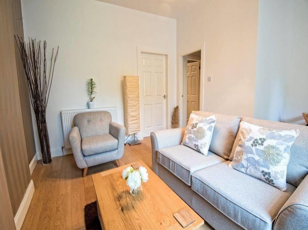 Carmel Apartments Φάλκιρκ Εξωτερικό φωτογραφία